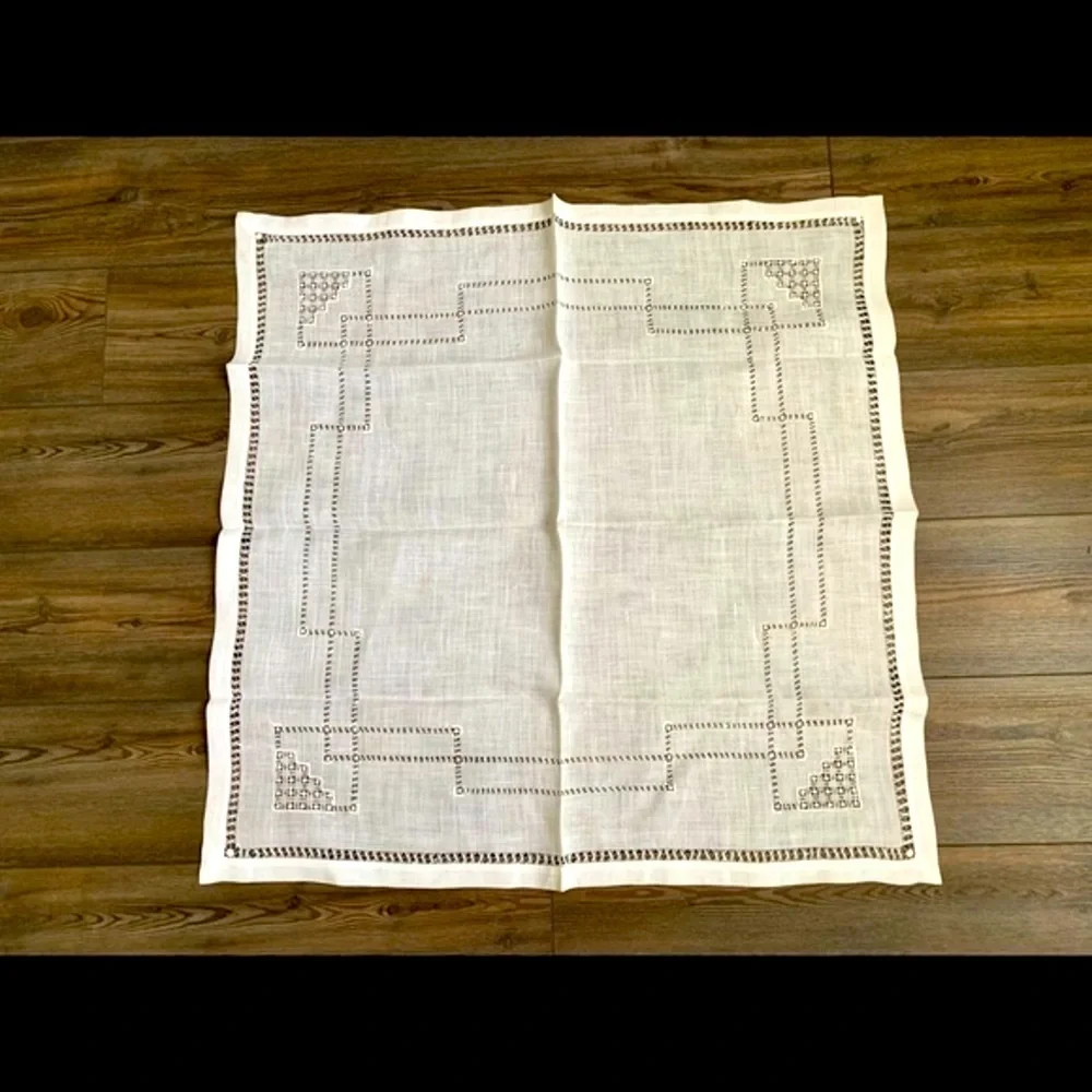 Table cloths